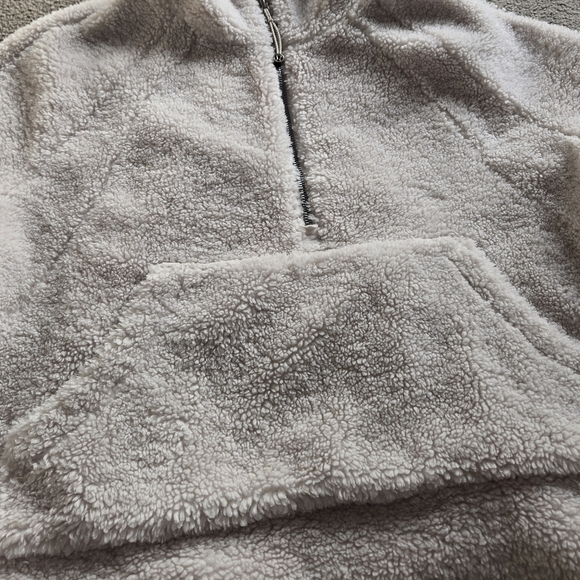 Lululemon Scuba Oversized Fleece Funnel Neck in Bone - Picture 10 of 11